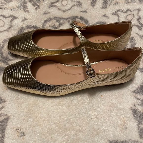 Cole haan Mary Jane gold flats - Picture 2 of 3